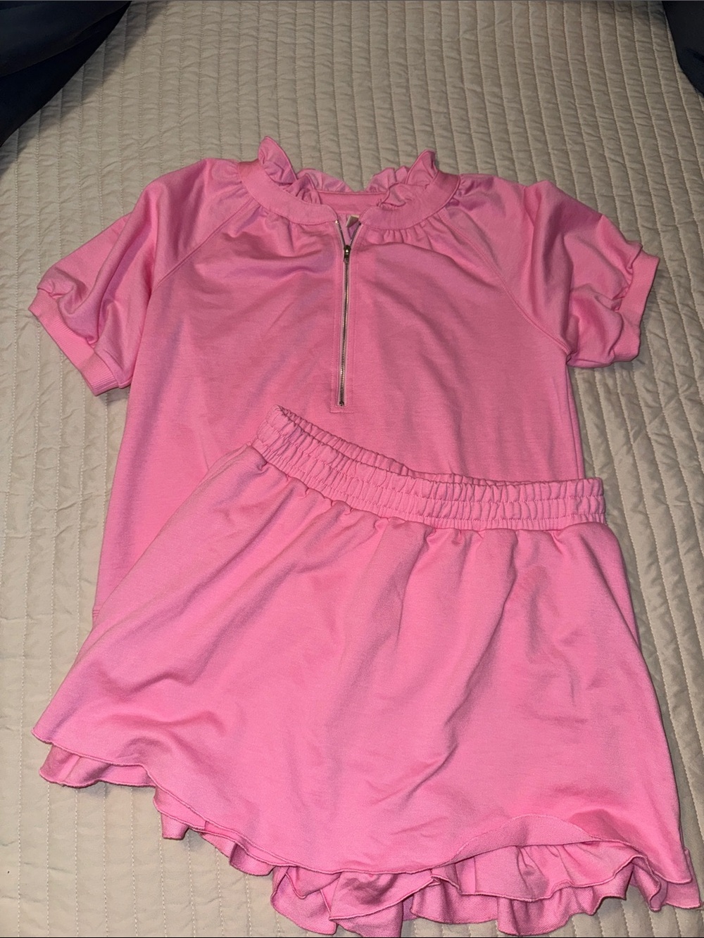 Amazon Pink Two-Piece Skirt Set with Ruffle Collar